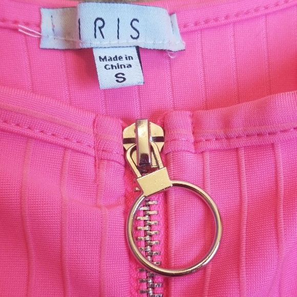 Pink Crop Top Size Small - Picture 4 of 5